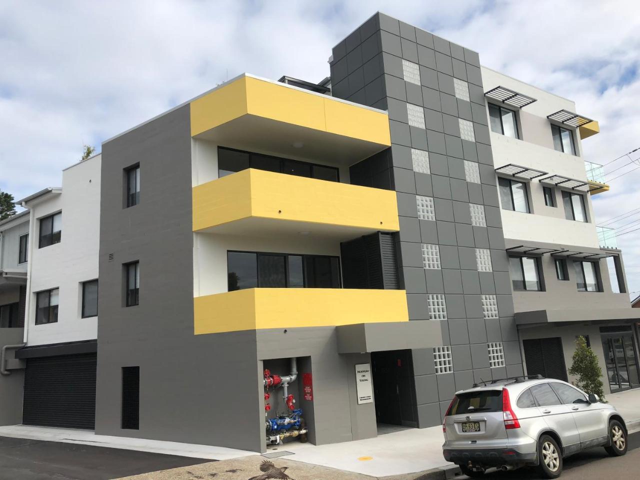 Nouveau On Young Newcastle Exterior photo